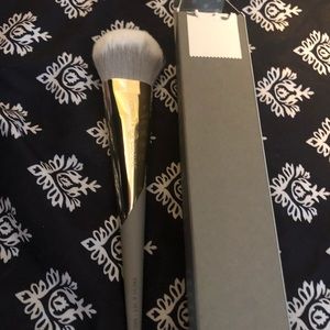Complex Culture Bronzer Brush